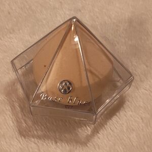 Base Blue Makeup Sponge